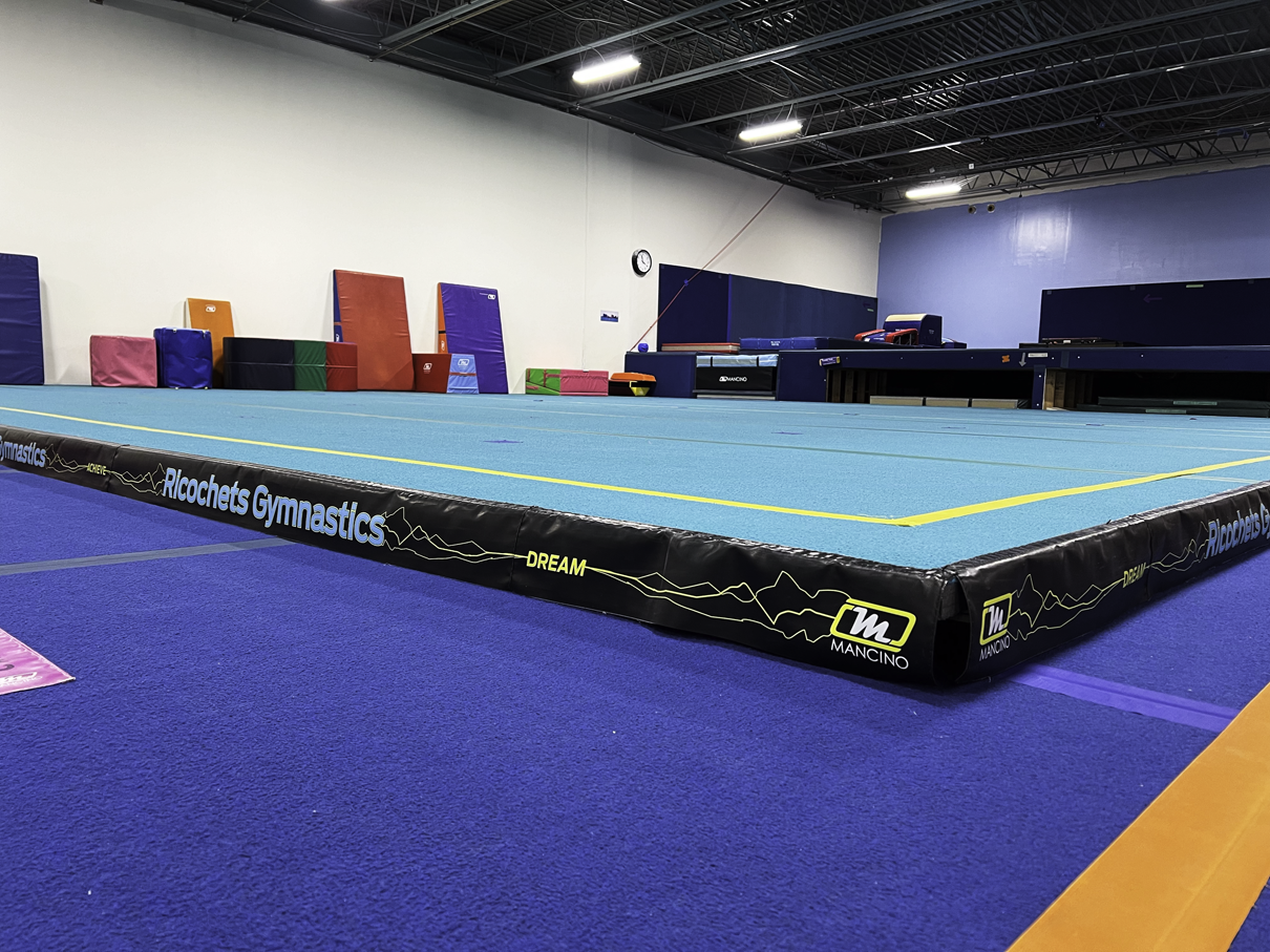 Vinyl Spring Floor Skirts